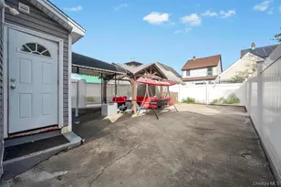 218-67 110th Ave, Queens Village, NY 11429 - Photo 15