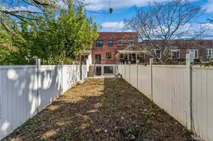 30 Corbin Pl, Brooklyn, NY 11235 - Photo 19