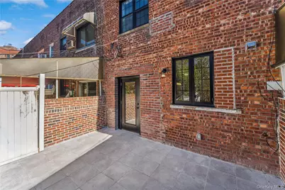 30 Corbin Place, Brooklyn, NY 11235 - Photo 17