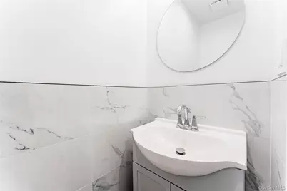 30 Corbin Place, Brooklyn, NY 11235 - Photo 11