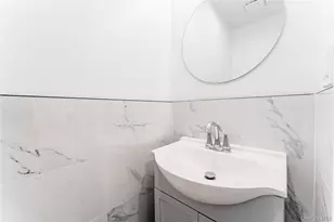 30 Corbin Pl, Brooklyn, NY 11235 - Photo 11