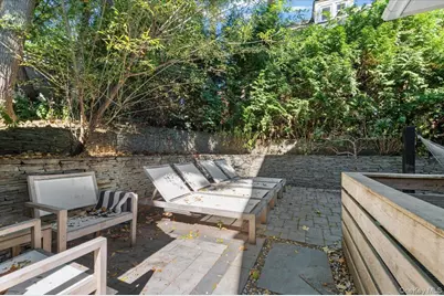 90 17th Avenue, Sea Cliff, NY 11579 - Photo 31