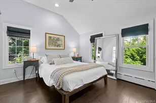 90 17th Ave, Sea Cliff, NY 11579 - Photo 19