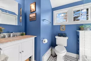 90 17th Ave, Sea Cliff, NY 11579 - Photo 17