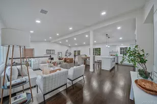 34 Brooksite Dr, Smithtown, NY 11787 - Photo 3