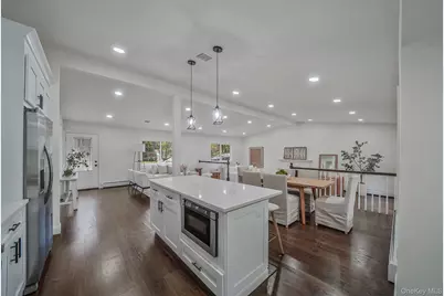 34 Brooksite Drive, Smithtown, NY 11787 - Photo 7