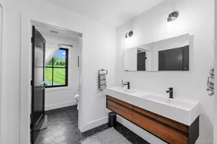 36 Spruce Ln, Poughkeepsie, NY 12603 - Photo 23