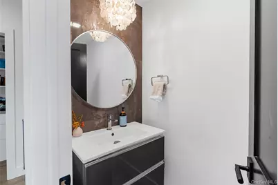 36 Spruce Lane, Poughkeepsie, NY 12603 - Photo 13