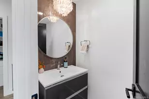 36 Spruce Ln, Poughkeepsie, NY 12603 - Photo 13