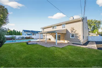 28 Maytime Drive, Jericho, NY 11753 - Photo 33