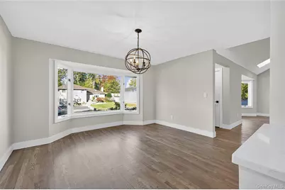 28 Maytime Drive, Jericho, NY 11753 - Photo 15