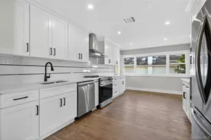 28 Maytime Dr, Jericho, NY 11753 - Photo 9