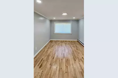 2970 Grand Boulevard, Baldwin, NY 11510 - Photo 7