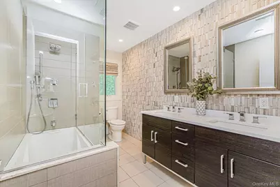 135 Nixon Avenue, New York, NY 10304 - Photo 33