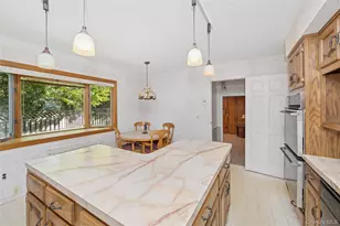 142 Maryland Ave, Freeport, NY 11520 - Photo 15