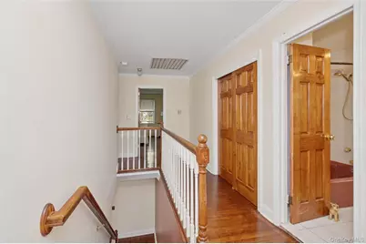 142 Maryland Avenue, Freeport, NY 11520 - Photo 19