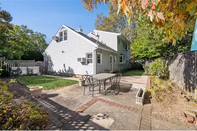 142 Maryland Avenue, Freeport, NY 11520 - Photo 35