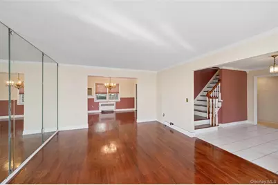 142 Maryland Avenue, Freeport, NY 11520 - Photo 7