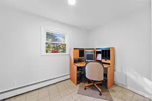 261 Johnson Ave, Sayville, NY 11782 - Photo 7