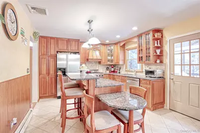 [Address not provided], Pomona, NY 10970 - Photo 9