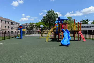 5 Terrace Circle #3A, Great Neck, NY 11021 - Photo 13