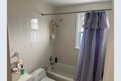 10453 114th Street, Richmond Hill, NY 11419 - Photo 11