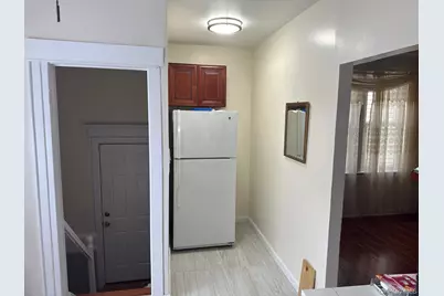 10453 114th Street, Richmond Hill, NY 11419 - Photo 7