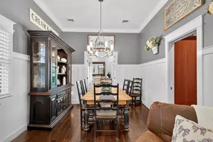 171 Dix Hills Rd, Dix Hills, NY 11746 - Photo 15