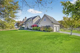 71 Vista Dr, New Paltz, NY 12561 - Photo 3