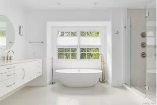 23 Inverness Ct, White Plains, NY 10605 - Photo 19