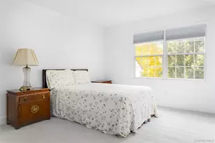 23 Inverness Ct, White Plains, NY 10605 - Photo 21