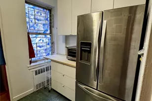 65-45 Yellowstone Blvd, Forest Hills, NY 11375 - Photo 5