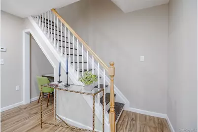 60 Cedarhurst Avenue, Selden, NY 11784 - Photo 13