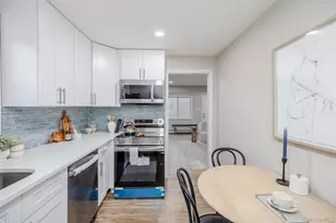 60 Cedarhurst Ave, Selden, NY 11784 - Photo 29