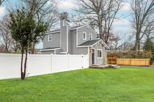 60 Cedarhurst Ave, Selden, NY 11784 - Photo 3