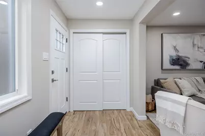 60 Cedarhurst Avenue, Selden, NY 11784 - Photo 11