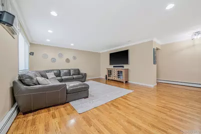 55 Wexford Drive, Oakdale, NY 11769 - Photo 21