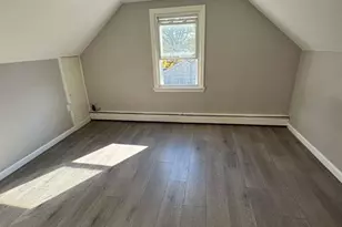 8 Paul Dr, Mastic, NY 11950 - Photo 15