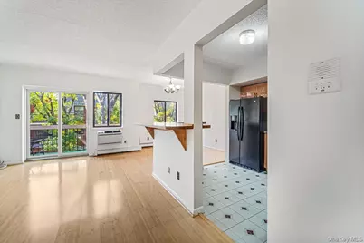 7129 Sutton Place #3, Fresh Meadows, NY 11365 - Photo 3