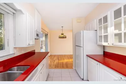 77 Washington Avenue, Dobbs Ferry, NY 10522 - Photo 11