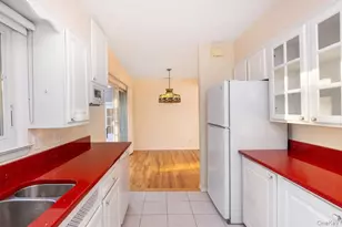 77 Washington Ave, Dobbs Ferry, NY 10522 - Photo 11