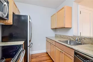 543 Main St, New Rochelle, NY 10801 - Photo 7