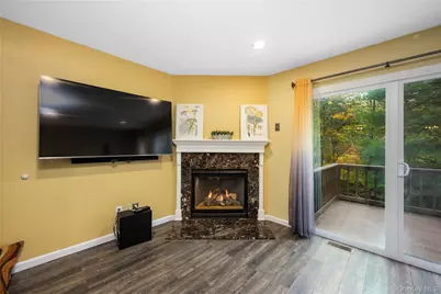 5704 Manor Drive, Peekskill, NY 10566 - Photo 7