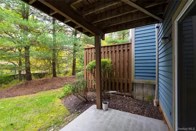 5704 Manor Drive, Peekskill, NY 10566 - Photo 25