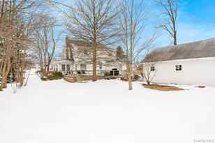 205 Jayne Ave, Patchogue, NY 11772 - Photo 23