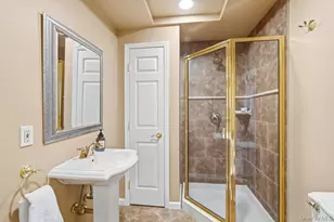 44 Holiday Pond Rd, Jericho, NY 11753 - Photo 31