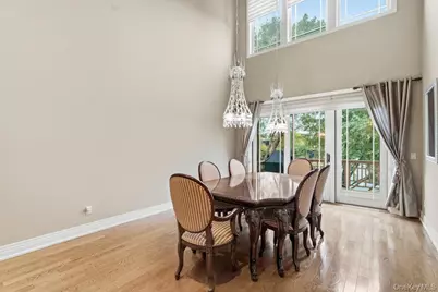 44 Holiday Pond Road, Jericho, NY 11753 - Photo 5