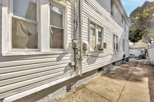 173-18 103rd Rd, Jamaica, NY 11433 - Photo 21