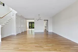 54 Three Ponds Ln, Woodbury, NY 11797 - Photo 17