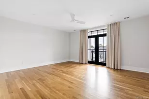 54 Three Ponds Ln, Woodbury, NY 11797 - Photo 33